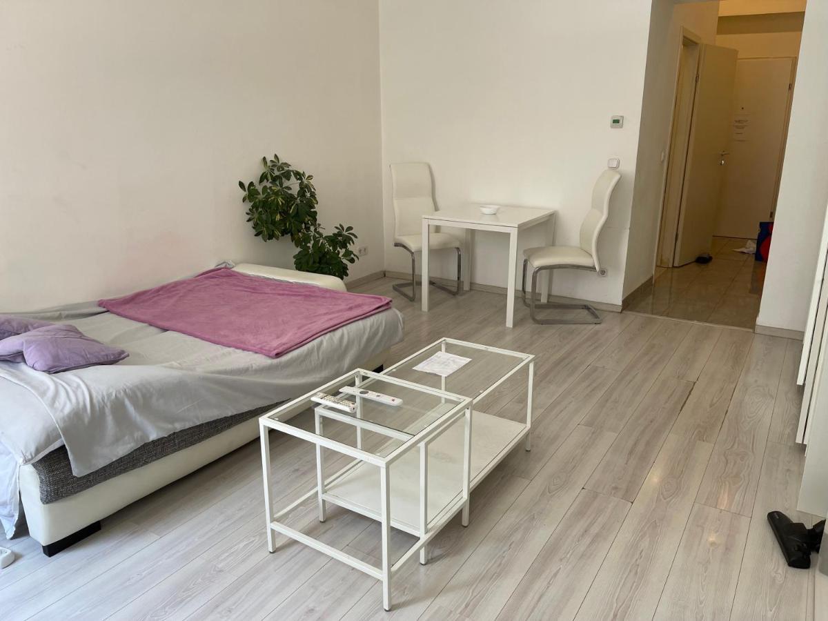 Hutteldorf Apartment Відень Екстер'єр фото